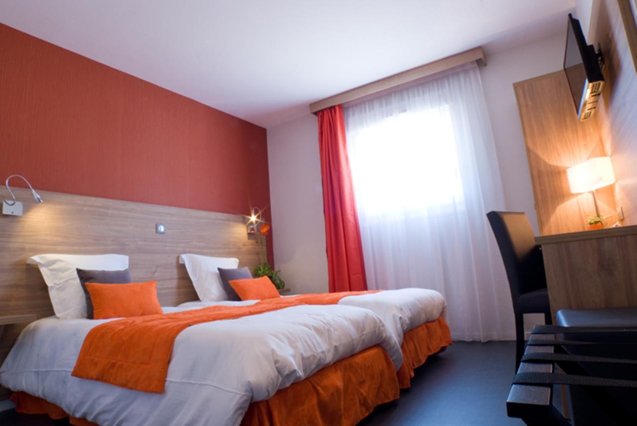 Logis Restaurant De La Madeleine Hotel
